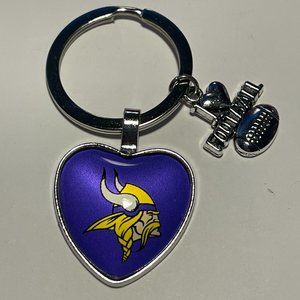 MINNESOTA VIKINKGS NFL I Love Football Heart Key Ring !!!NEW!!!